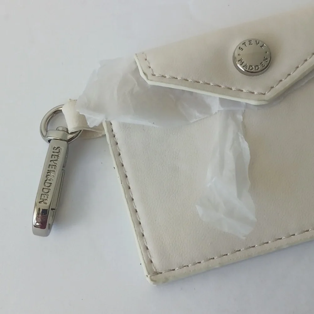 Steve Madden elegant cream
